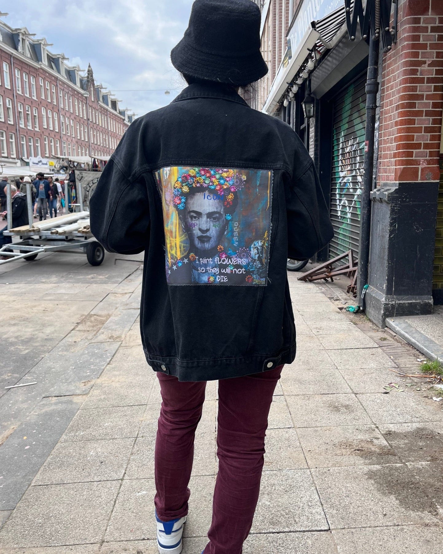 Frida Art Flowers