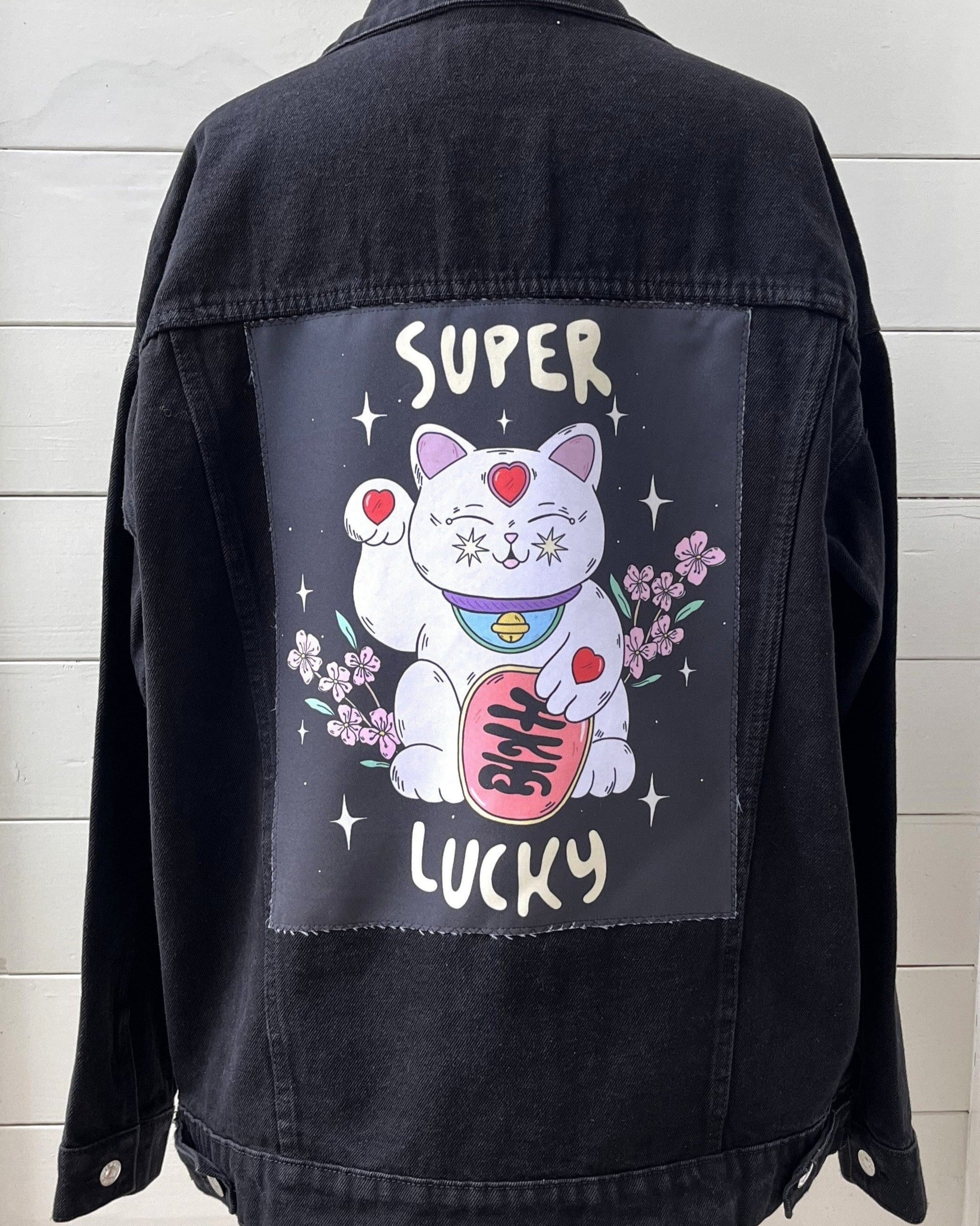 Super Lucky Cat/Black print