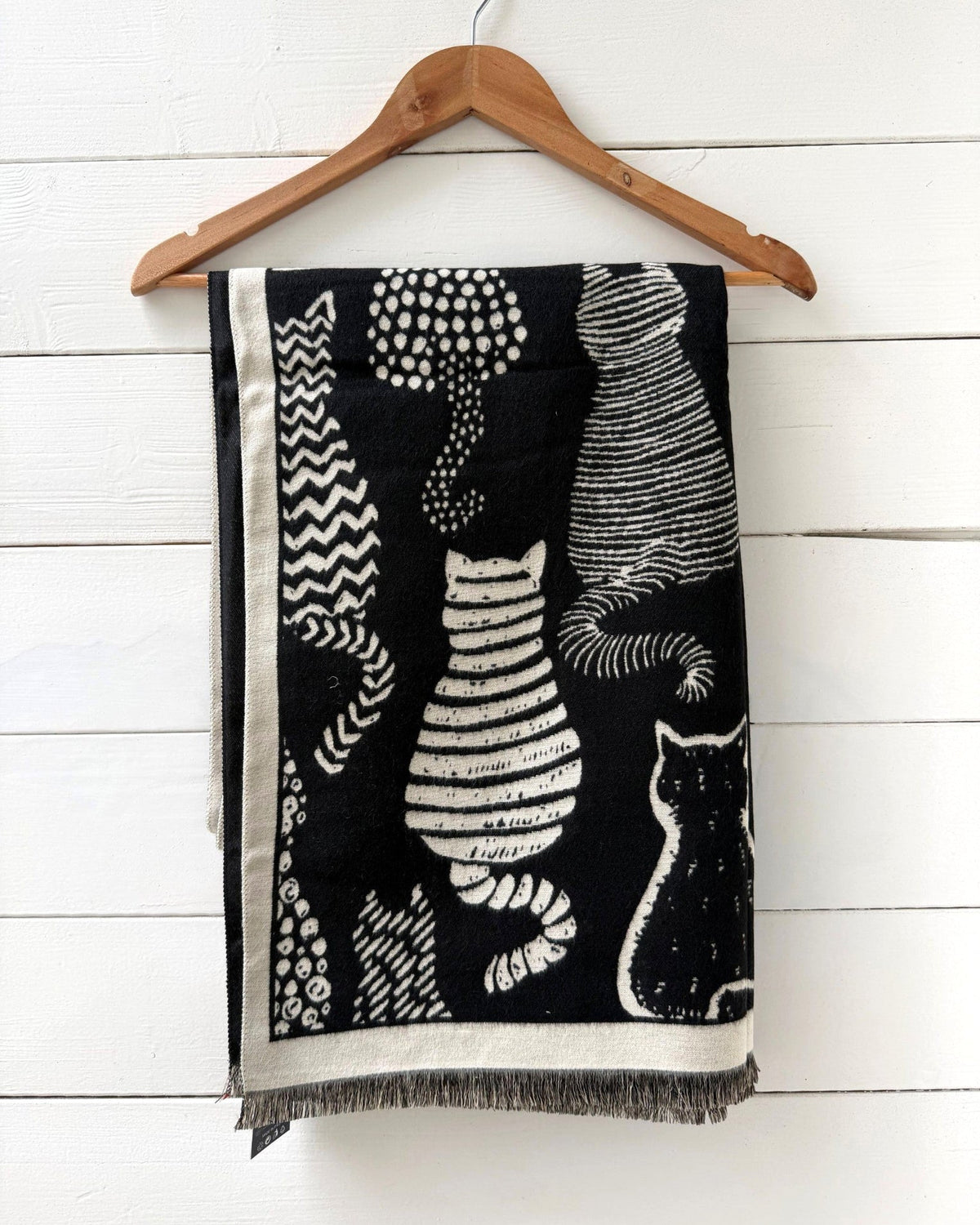 Cat Scarf Thick Blend